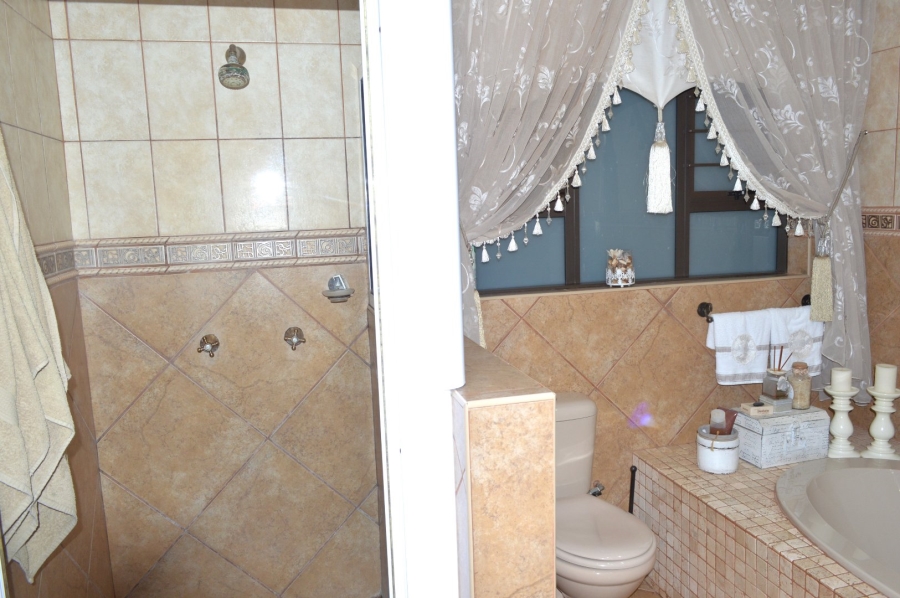 4 Bedroom Property for Sale in Doringkruin North West